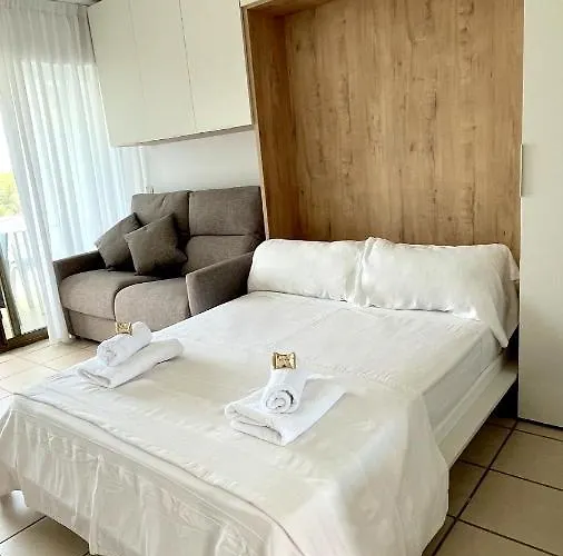 Sol Y Mar Avec Piscine 아파트 또사데마르